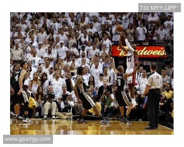 2005年NBA总决赛马刺与活塞的精彩对决及其历史意义分析